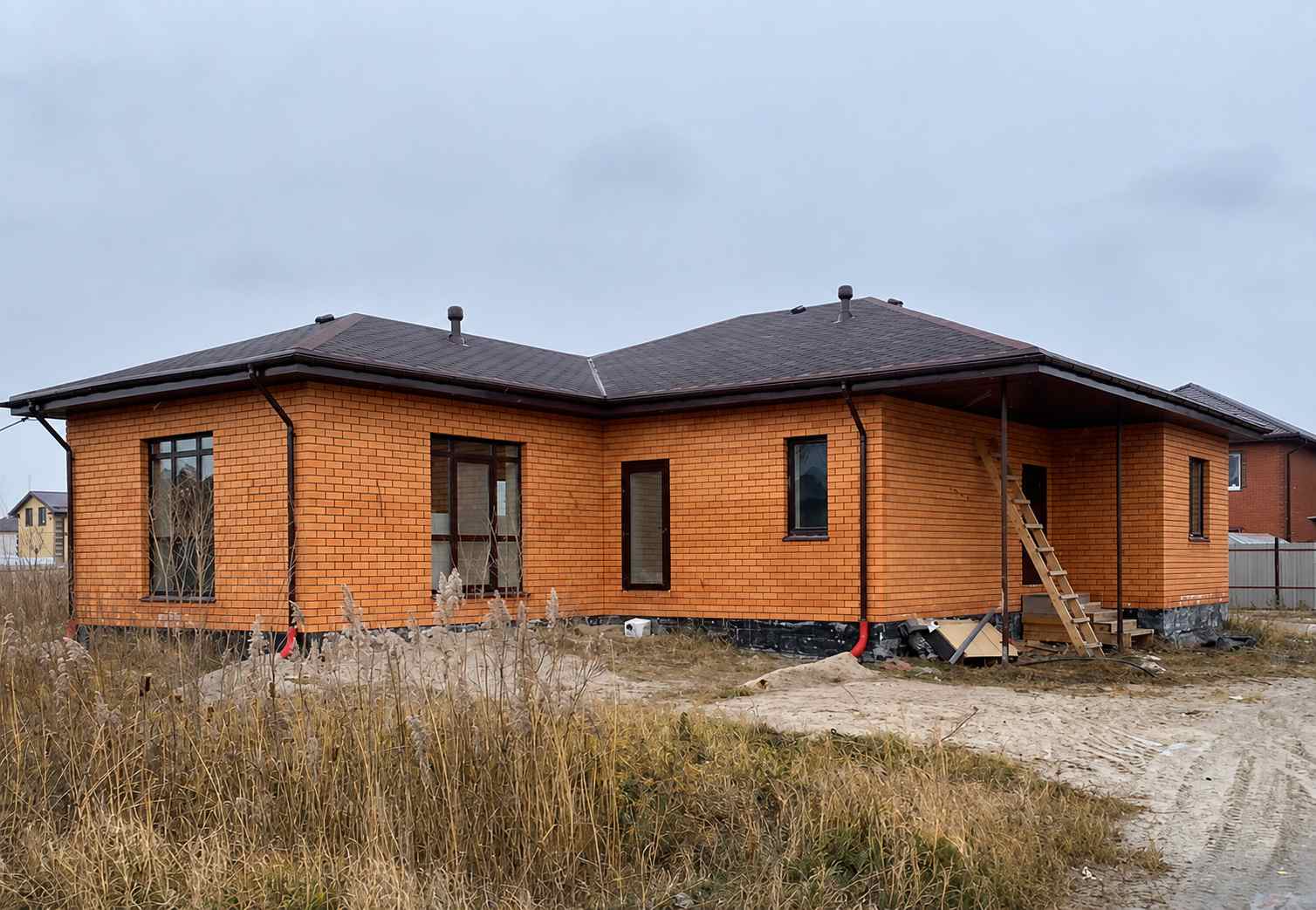 https://shahty.tgv-stroy.ru/storage/app/uploads/public/6a7/aaf/290/6a7aaf2901844220633100.jpg